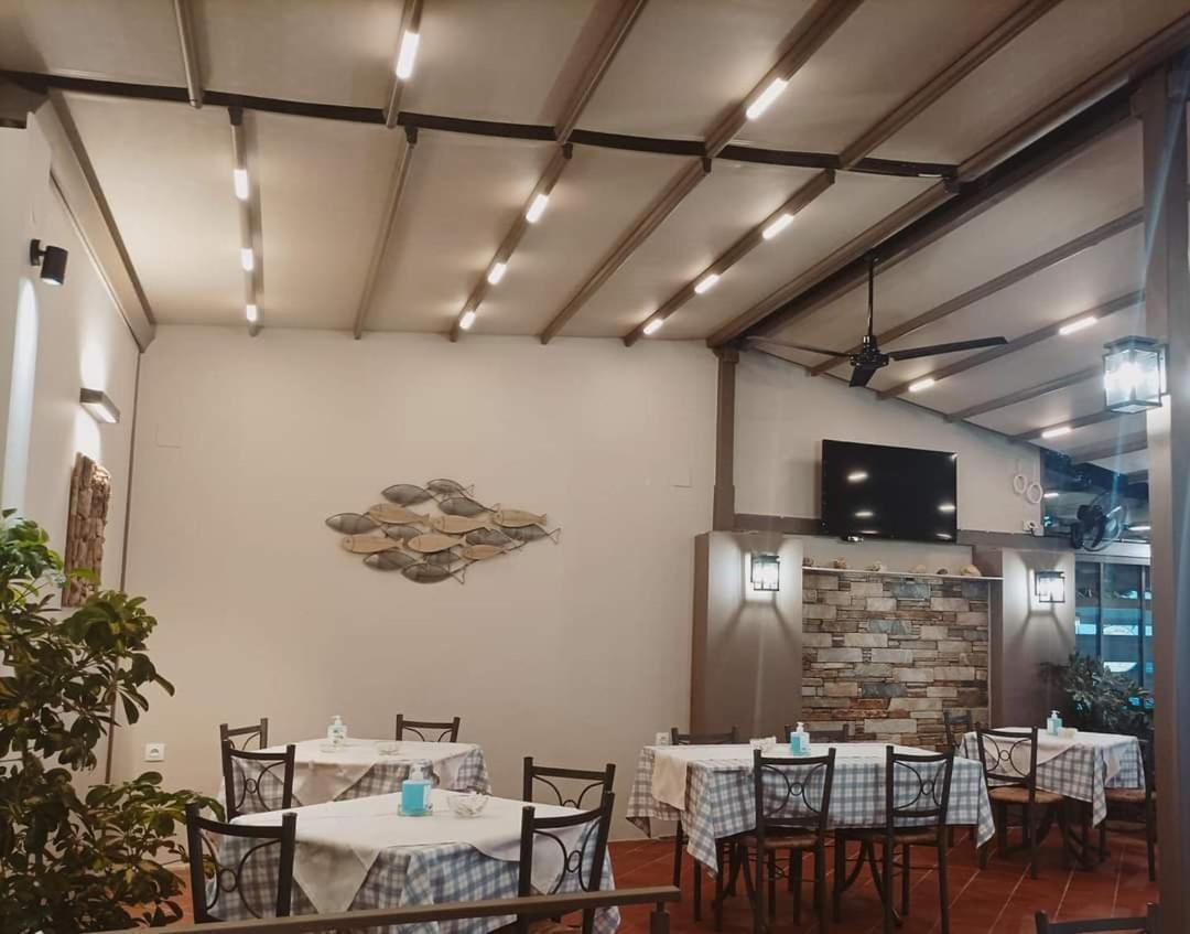 Ενοικιαζόμενα Δωμάτια "Pelion Plaza" Agios Ioannis  エクステリア 写真